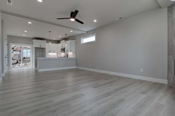 Property Photo:  774 Rio Vista Loop Lot46  WA 99352 