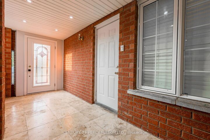 Property Photo:  161 Sophia Road  ON L3S 3Y9 