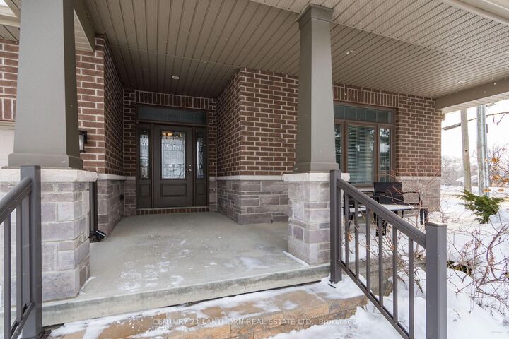 Property Photo:  2 Stonecrest Boulevard  ON K8R 0A2 