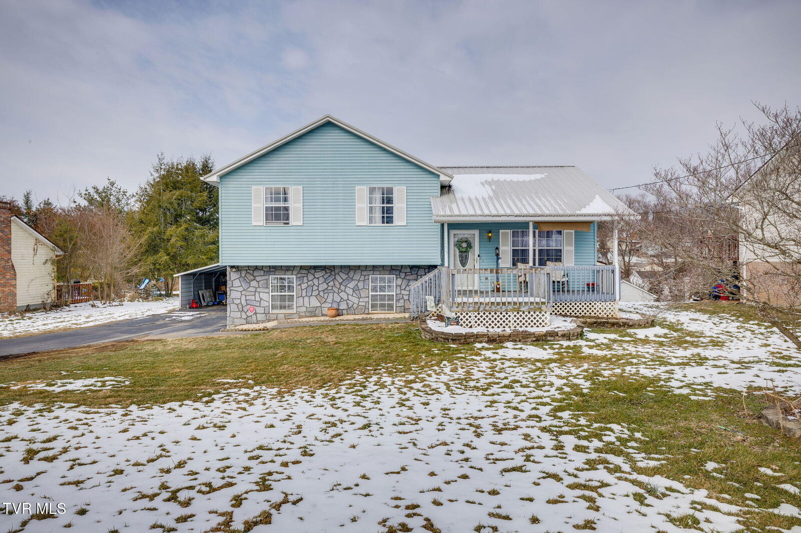 Property Photo: 1065 Gray Station Road TN 37615