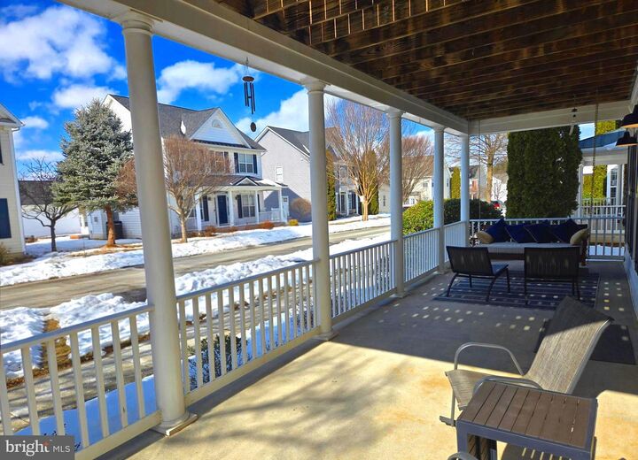 Property Photo:  203 Bullskin Street  WV 25414 