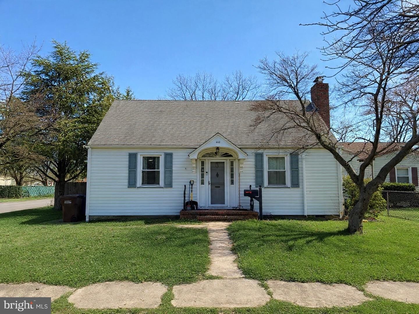 Property Photo:  412 Lippincott Avenue  NJ 08075 