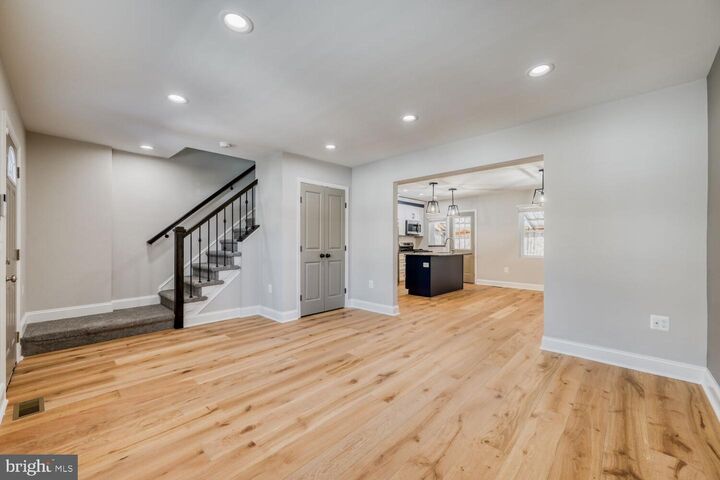 Property Photo:  909 Allendale Street  MD 21229 