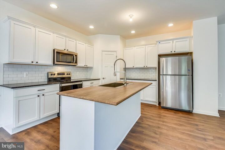 Property Photo:  Lot 5 Dumfires  VA 20187 