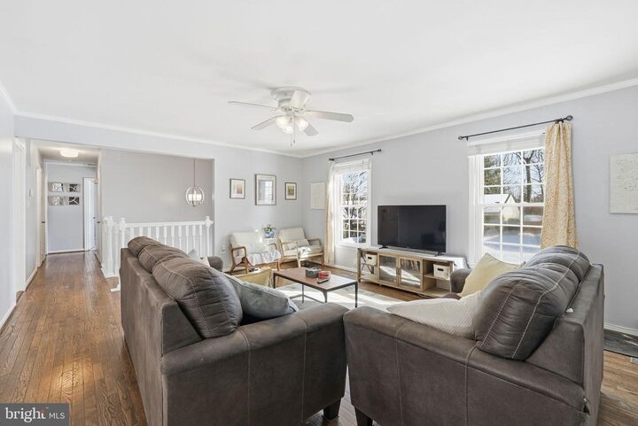 Property Photo: 8118 Viola Street VA 22152