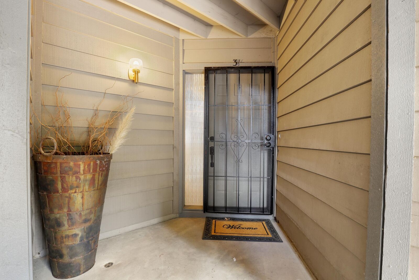 Property Photo:  905 N Beeline Highway  AZ 85541 