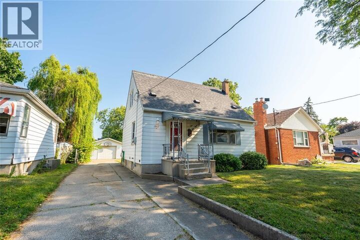 Property Photo:  558 Kintail Street  ON N7T 1Z1 