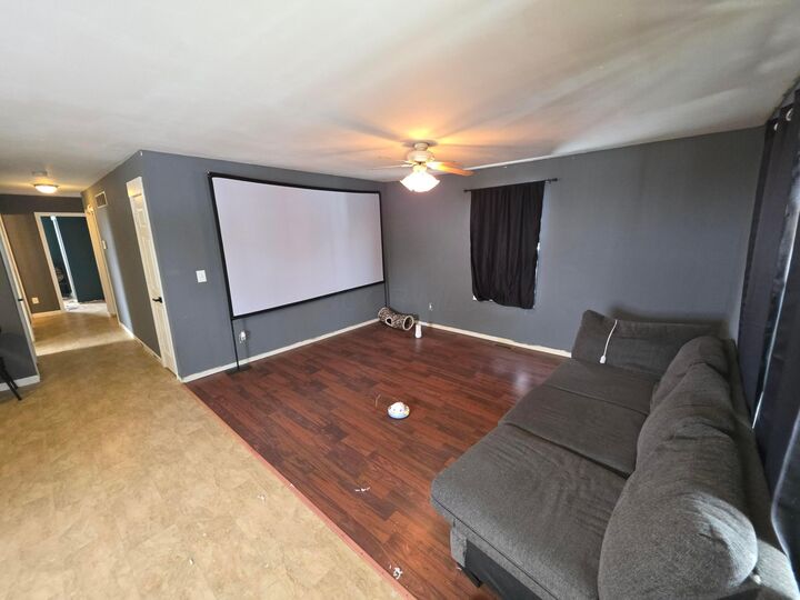 Property Photo:  85 S Cherry Street  OH 43338 