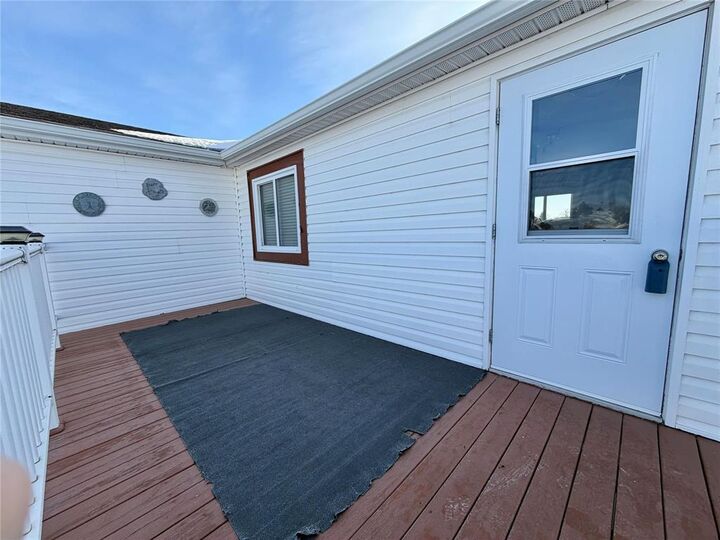 Property Photo:  22 Waxwing Bay  MB R7A 1C6 