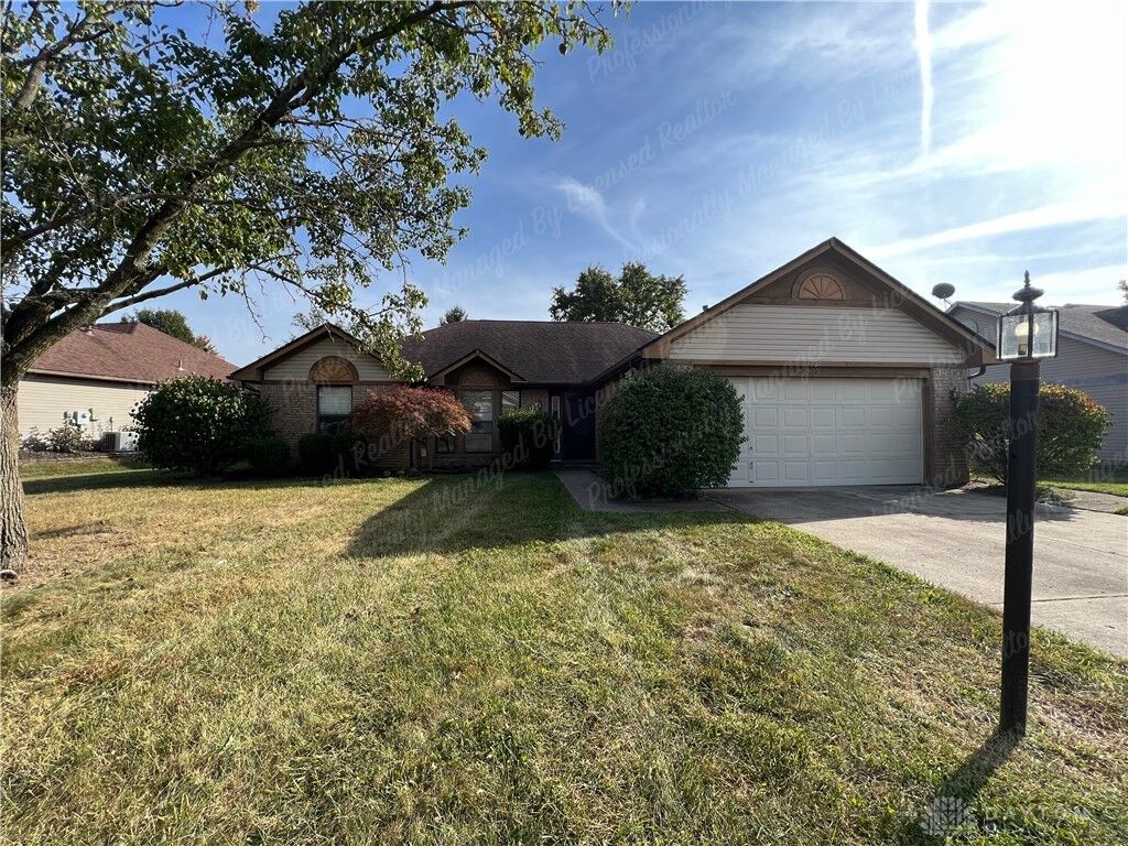 Property Photo: 909 Sunset Drive OH 45322