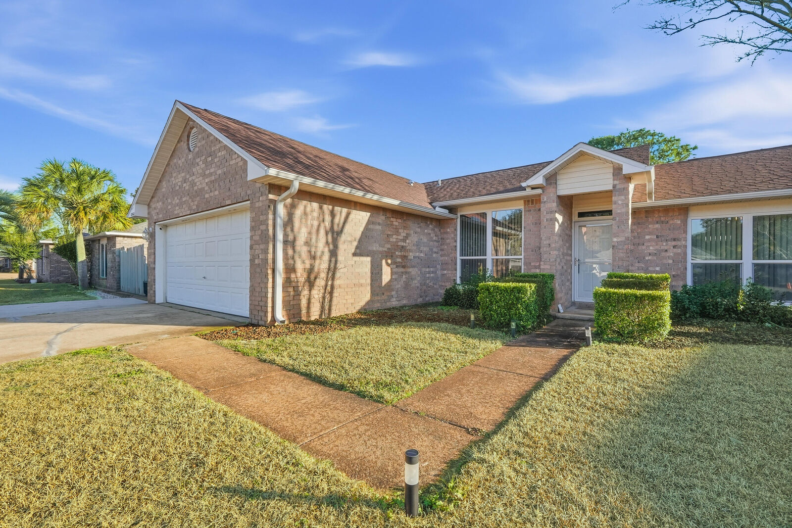 Property Photo:  8563 Vehlin Court  FL 32566 