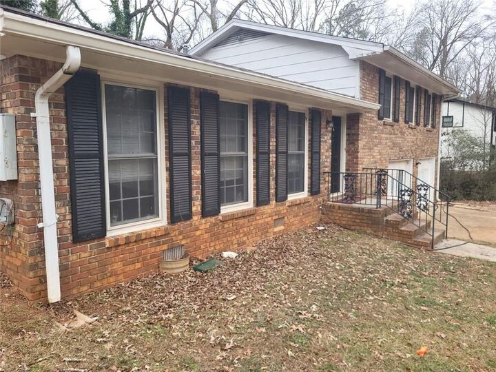 Property Photo:  4796 Fairforest Drive  GA 30088 