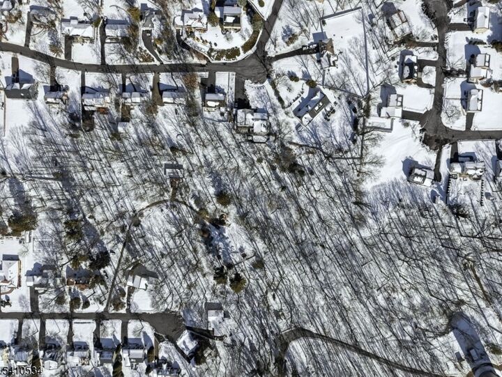 Property Photo:  401 Acacia Rd  NJ 07076 