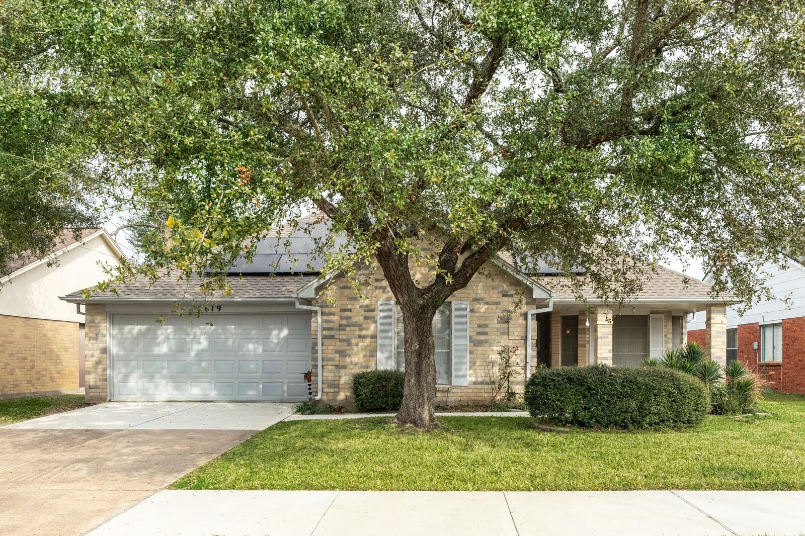 Property Photo:  2819 S Peach Hollow Circle  TX 77584 