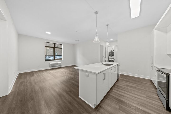 Property Photo:  121 34th St 614  NJ 07087-5902 