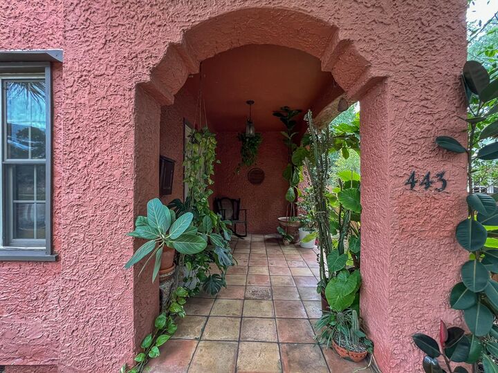 Property Photo:  443 N Shine Avenue  FL 32803 