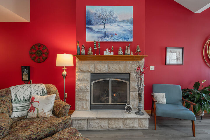 Property Photo:  W397n5933 Autumn Woods Dr  WI 53066 