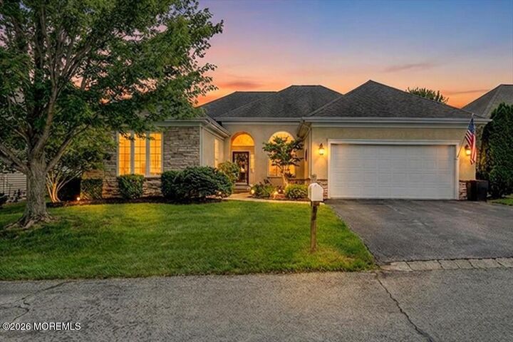 Property Photo:  22 Passage Lane  NJ 08005 