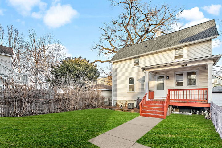 Property Photo:  317 Sherman Avenue Ch  IL 60202 