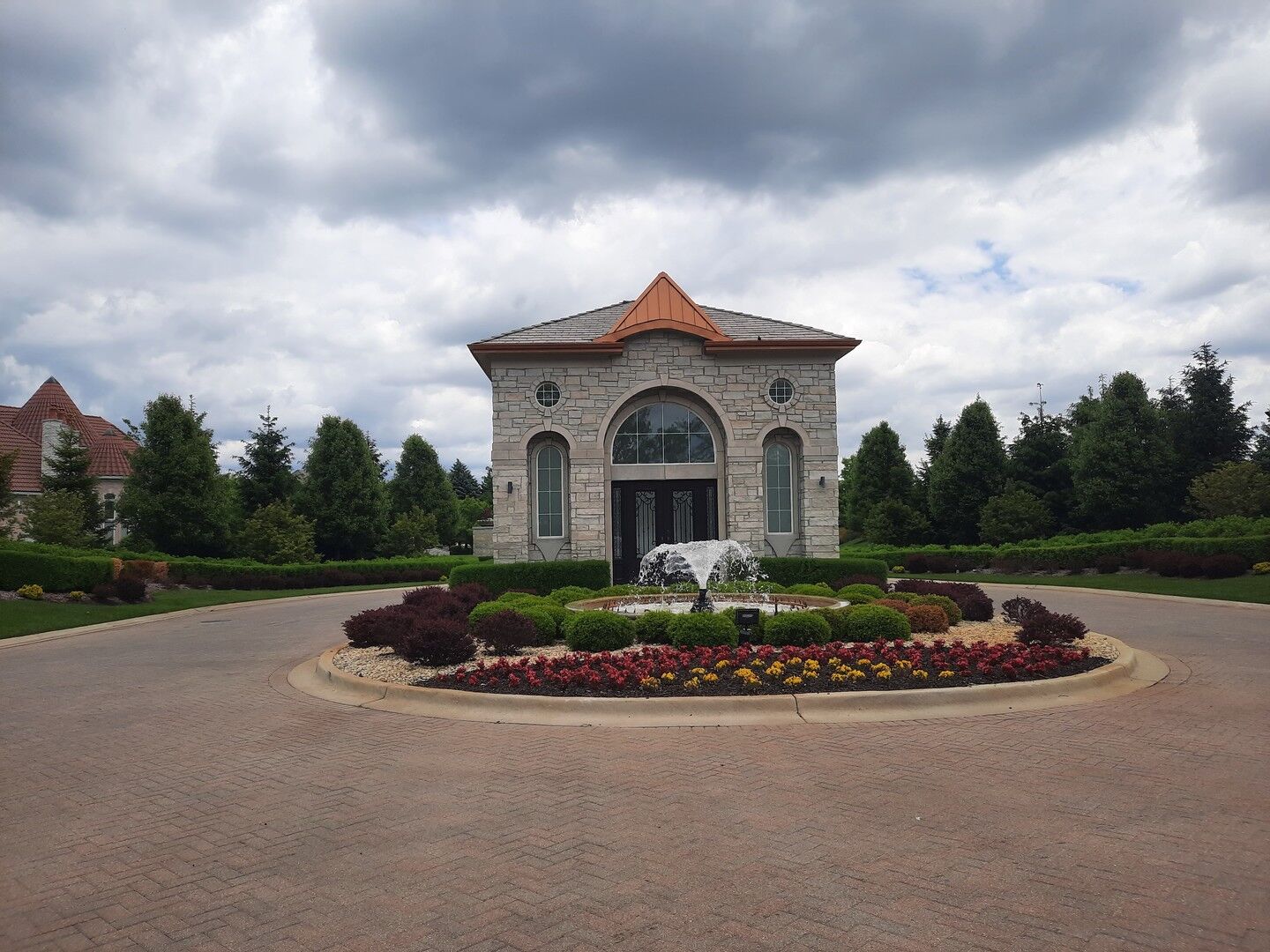 Property Photo:  6 Blossom Court  IL 60010 