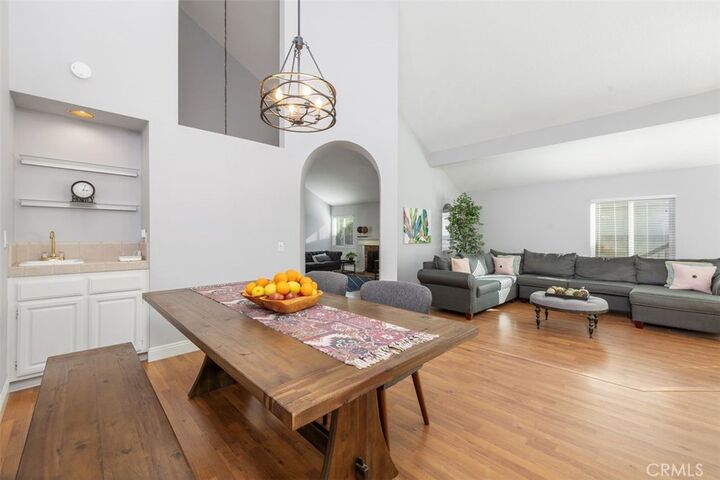 Property Photo:  7810 Valley Flores Drive  CA 91304 