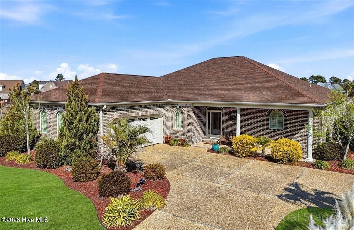 Property Photo: 1306 Wingfield Court NC 28451