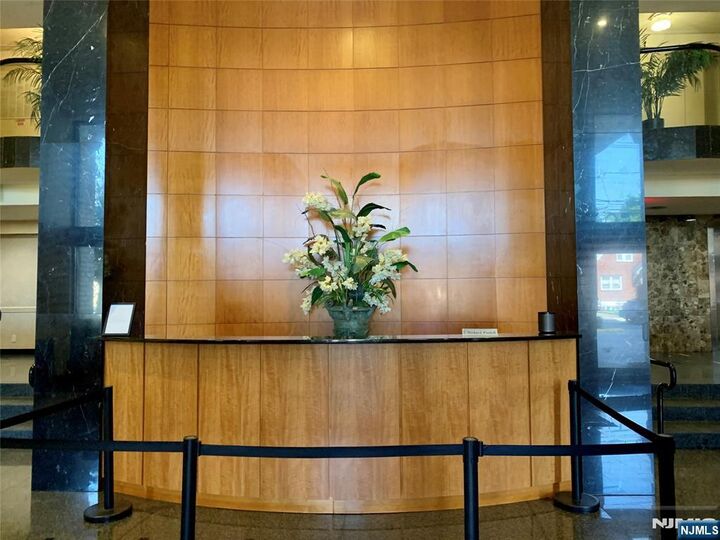 Property Photo:  1590 Anderson Avenue  NJ 07024 