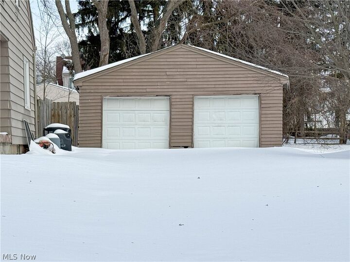 Property Photo: 86 Terrace Drive OH 44512