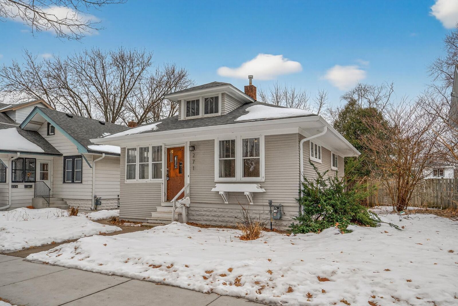 Property Photo:  271 Pascal Street S  MN 55105 