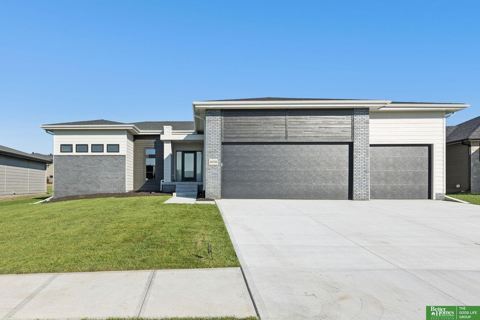 Property Photo:  21056 Joseph Street  NE 68022 