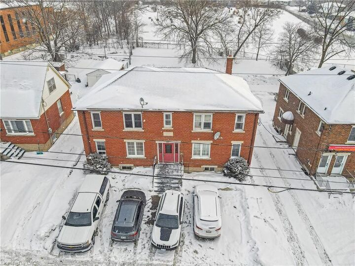 121 Hespeler Road — photo 1