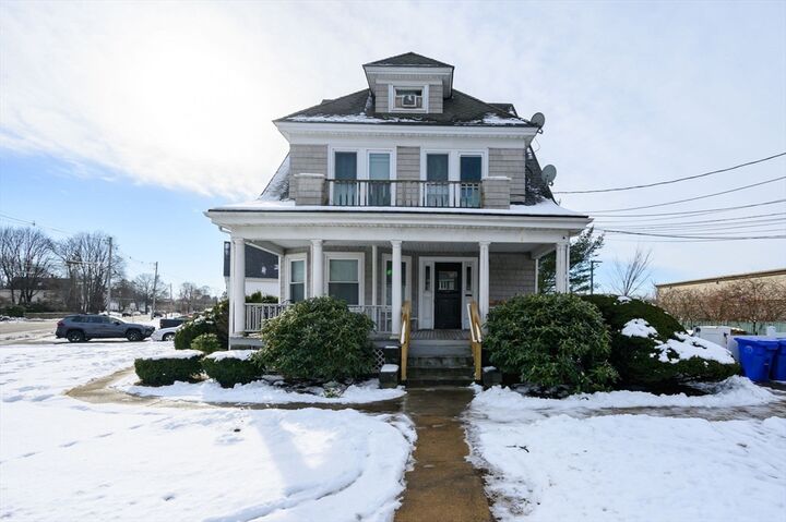Property Photo:  215 Market St  MA 02370 
