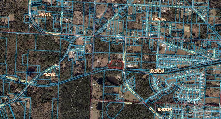 Property Photo: 241 S Hwy 97 FL 32533