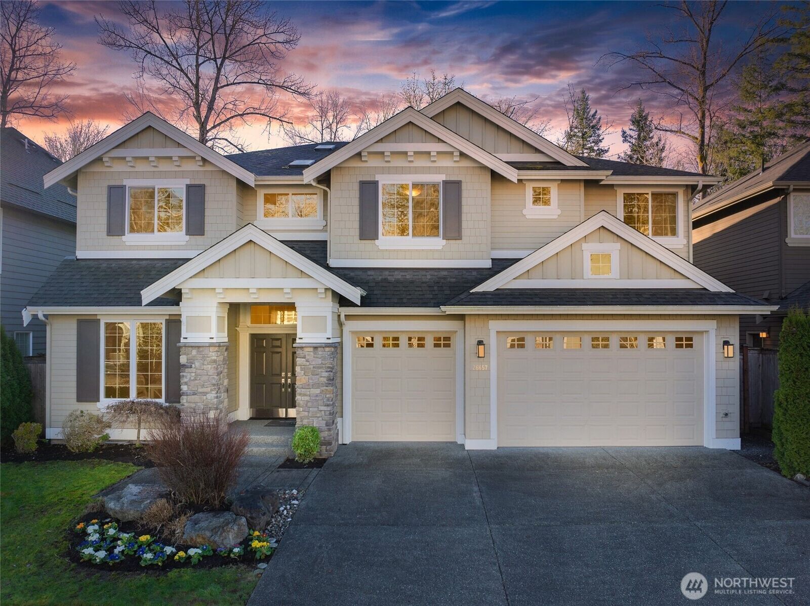 Property Photo:  26657 SE 9th Way  WA 98075 