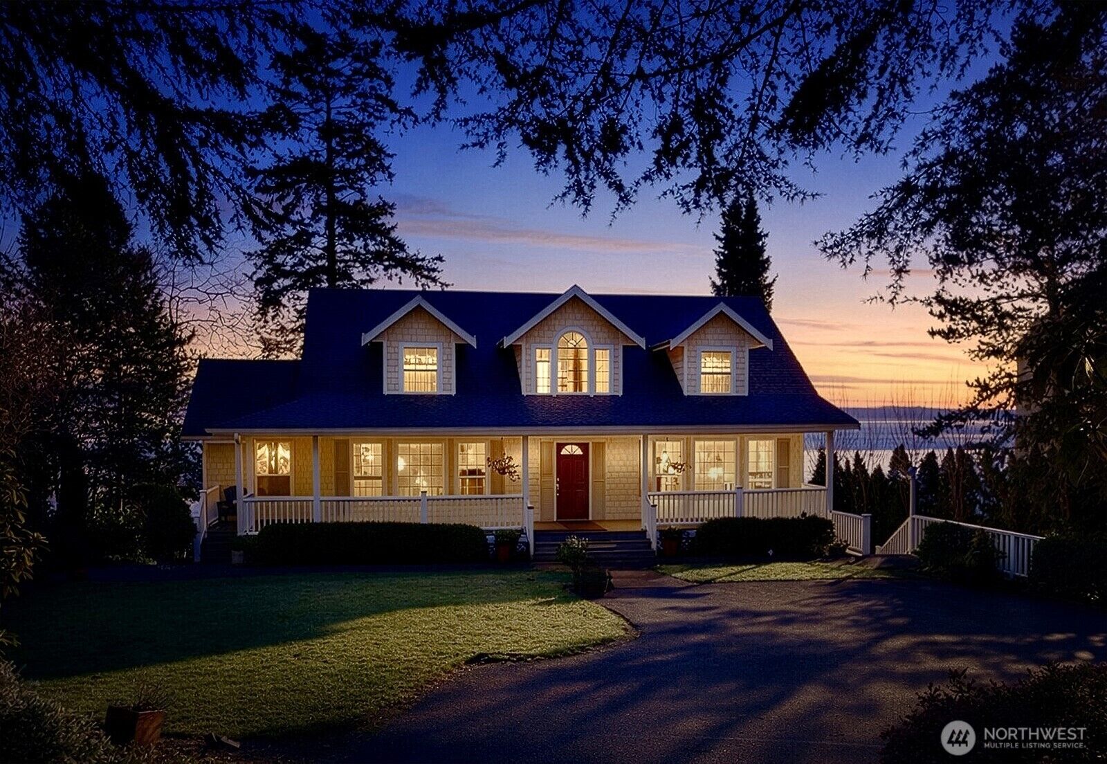 Property Photo:  2820 SW Scenic Heights Street  WA 98277 