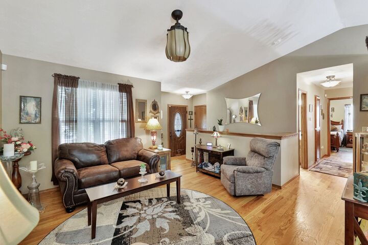 Property Photo:  1947 N Marlin Ct  KS 67002 