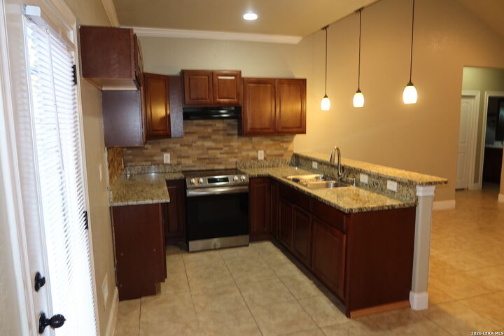 Property Photo: 2130 Bigmouth Rod TX 78224