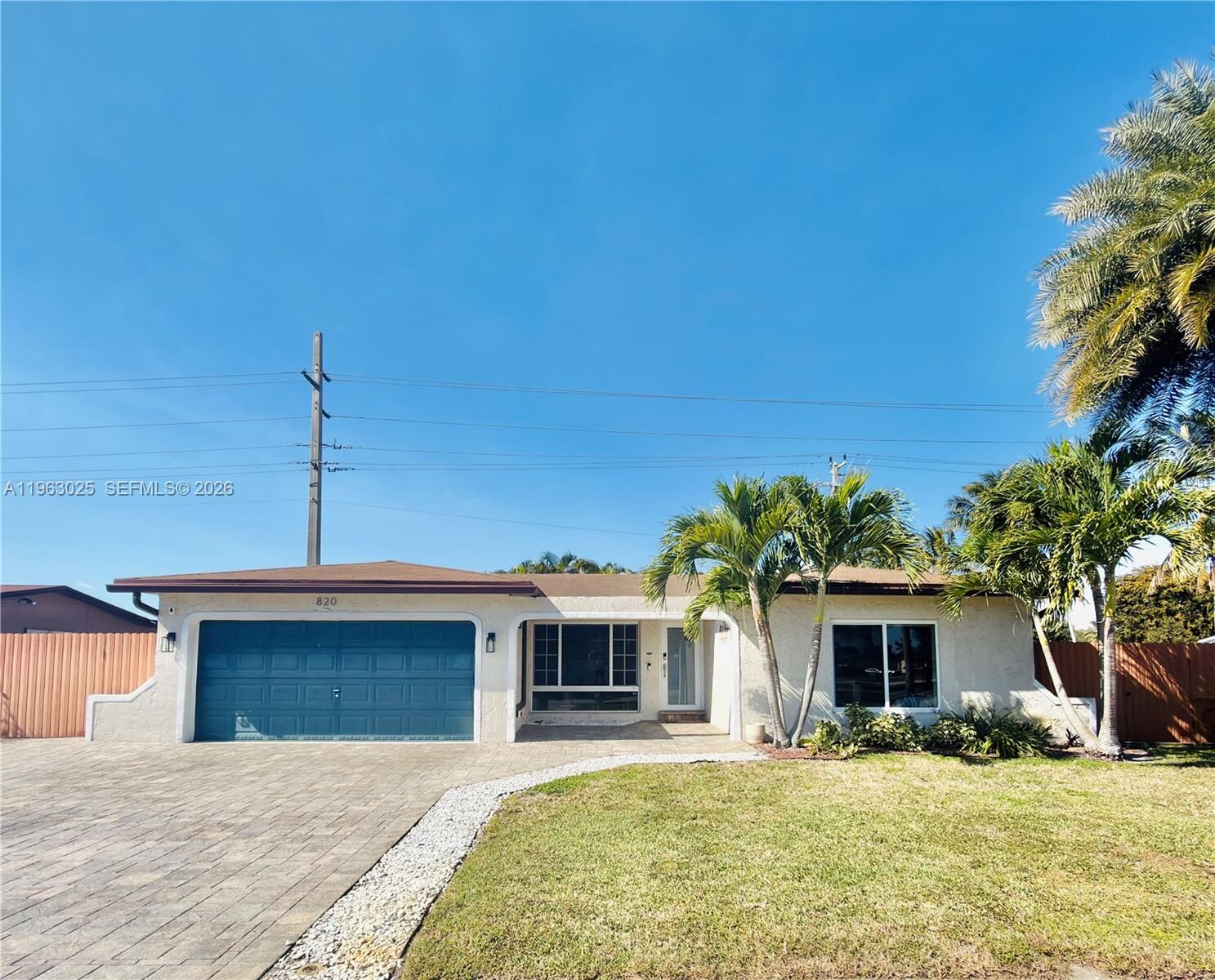 Property Photo:  820 NW 91st Ave  FL 33024 