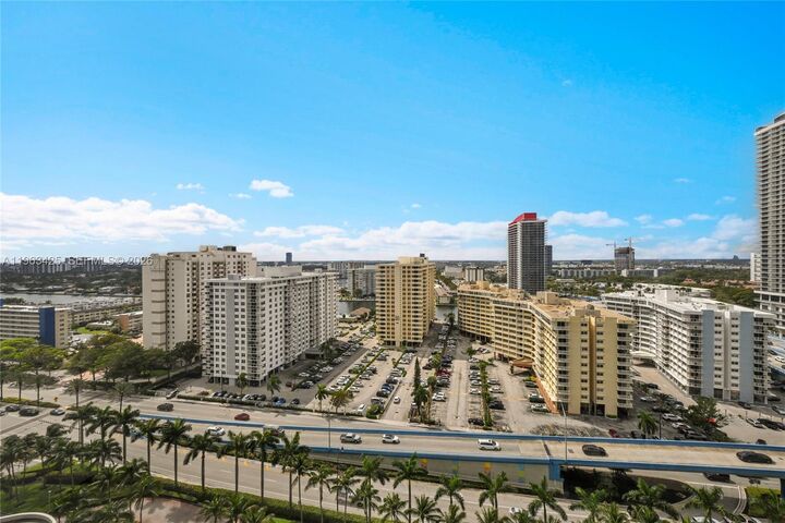 Property Photo:  1830 S Ocean Dr 1907  FL 33009 