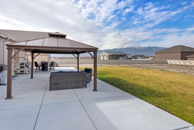Property Photo:  428 S Saddle Rd  UT 84029 
