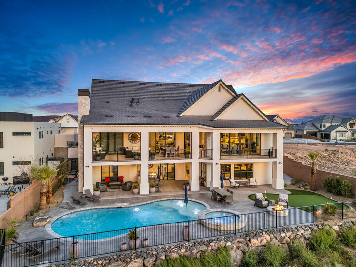 Property Photo:  1006 S Willow Breeze Ln  UT 84790 