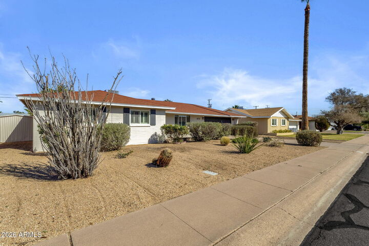 Property Photo: 6732 E Sheridan Street AZ 85257