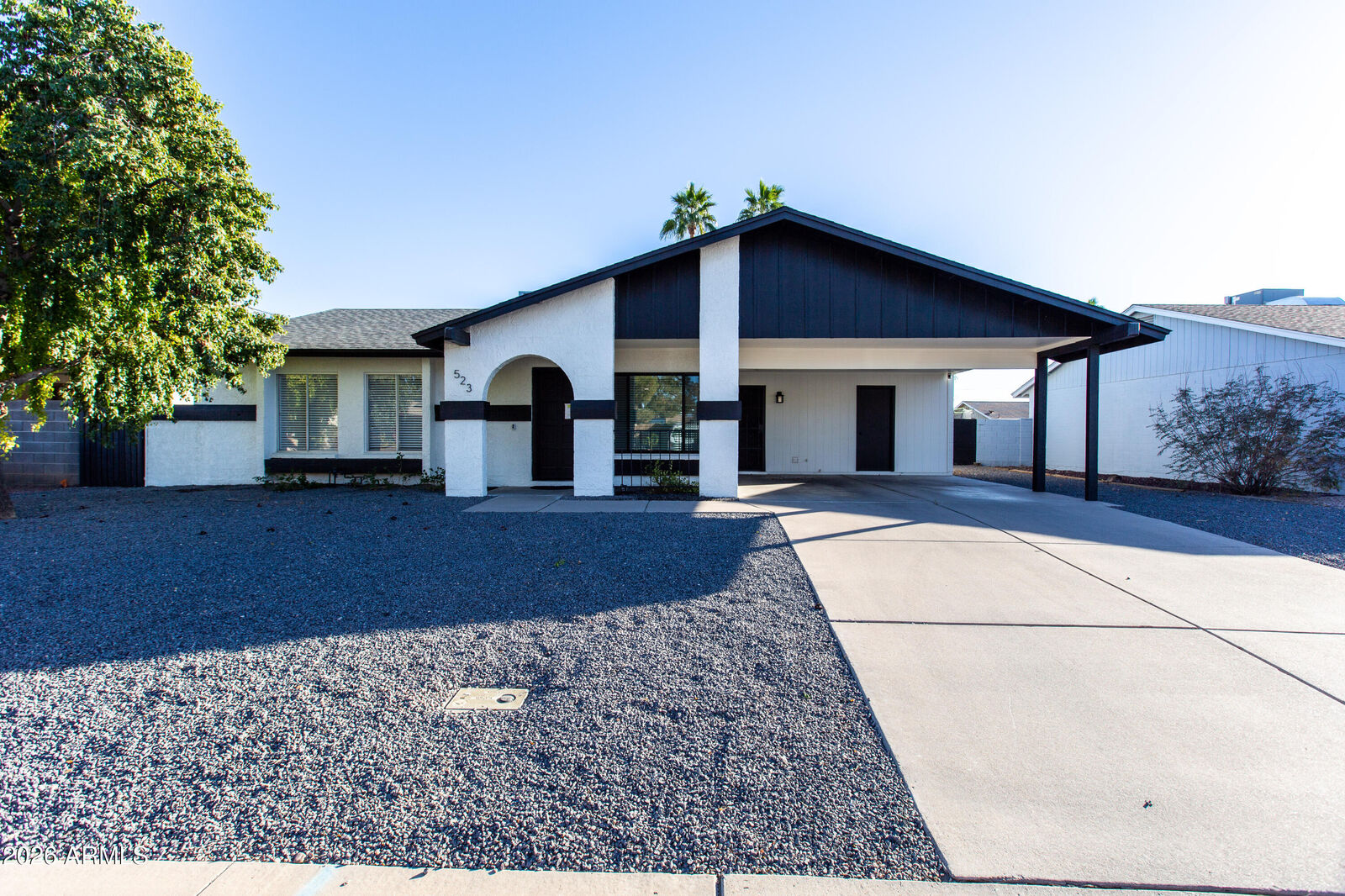 Property Photo: 523 W Pampa Avenue AZ 85210