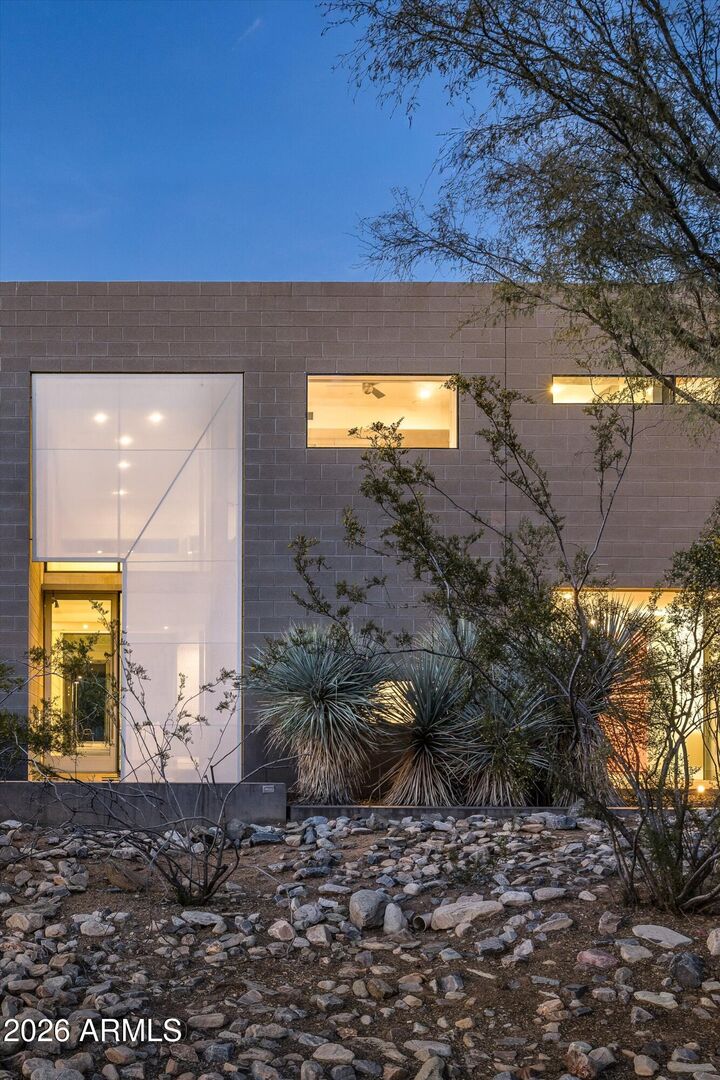 Property Photo:  10010 E Jenan Drive  AZ 85260 