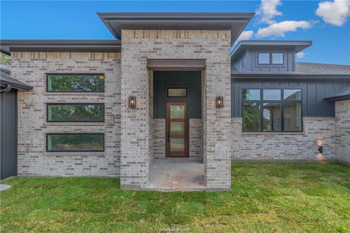 Property Photo:  Lot 12 High Meadow Trail  TX 77856 