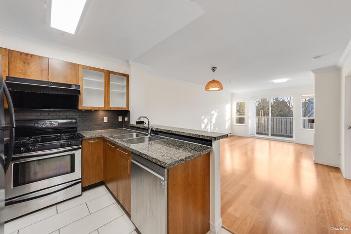8060 Jones Road 408 — photo 1