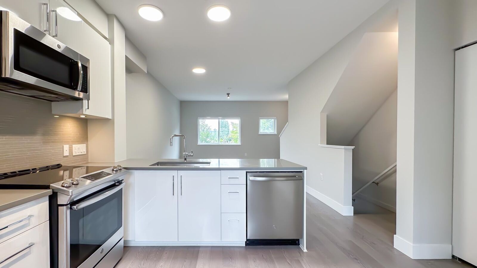 Property Photo:  22600 Gilley Road 3  BC V6V 1E4 