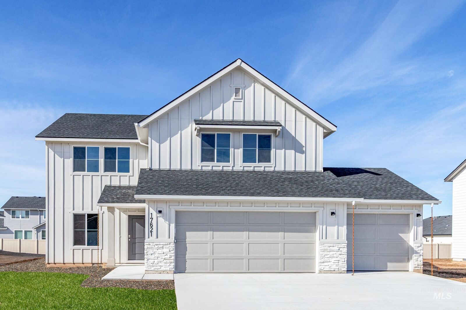 Property Photo:  17621 N Boone Peak Ave  ID 83687 