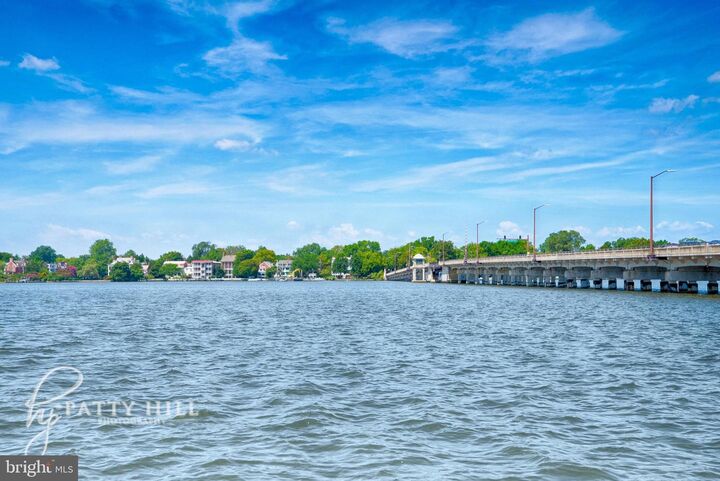 Property Photo:  107 Oak Leaf Drive  MD 21620 