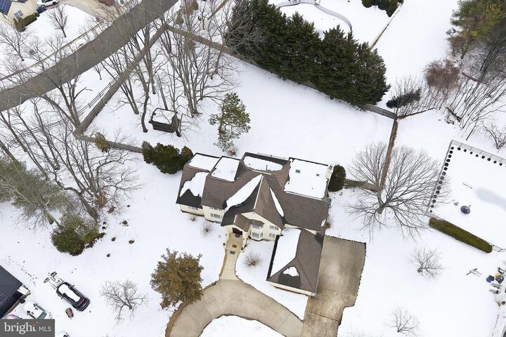 Property Photo: 20 Edelweiss Court NJ 08043